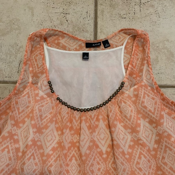 💛 a.n.a. (A New Approach) Orange & White Sleeveless Blouse - XL - Picture 3 of 8